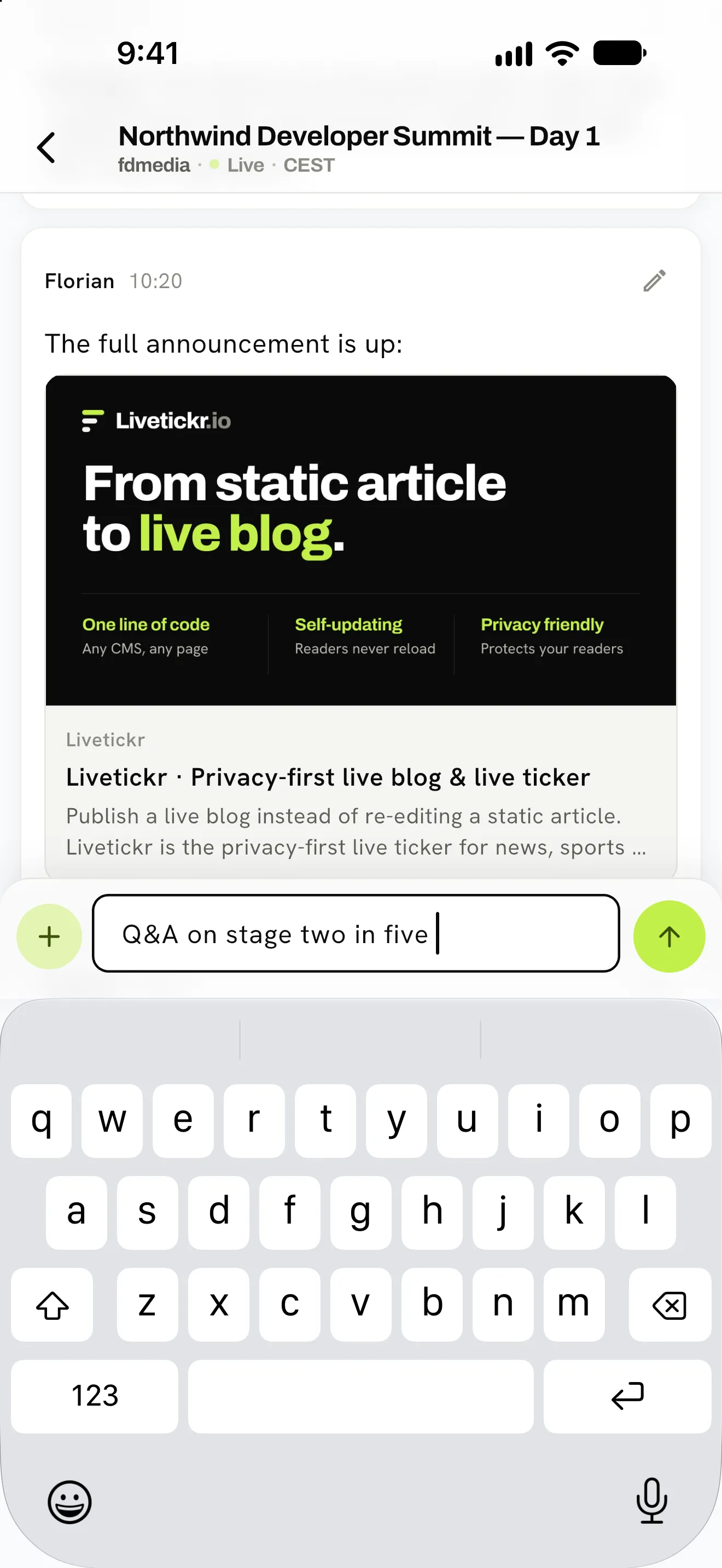 Livetickr app: typing a short update in the composer, with the send button next to it.
